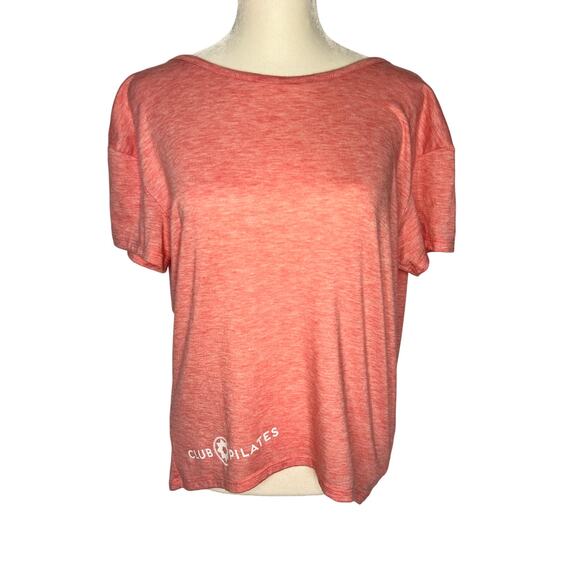 Club Pilates Open-Back Hi-Lo Short-Sleeved Coral Tee Small - Picture 1 of 5